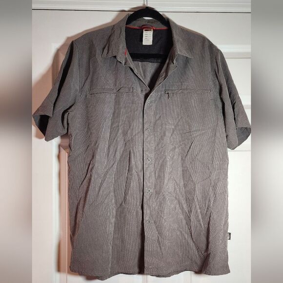 The North Face Men's Lightweight Gray Checkered Button Up Short Sleeve Top L - Picture 1 of 6